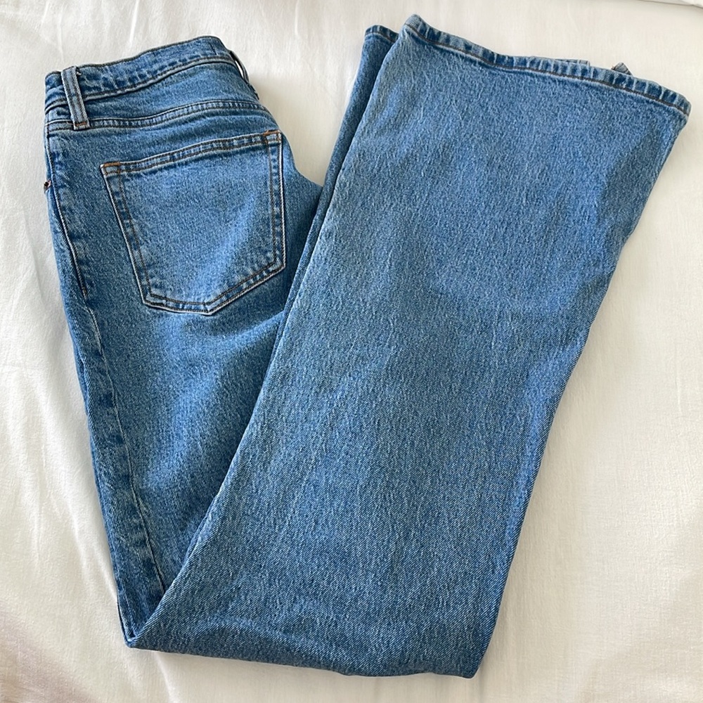 Abercrombie & Fitch High Rise Vintage Flare Jeans